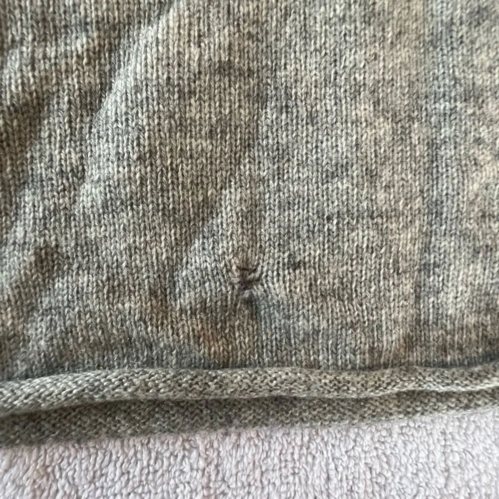 J. Crew Heather Gray Women's Cashmere Crewneck Sweater​​